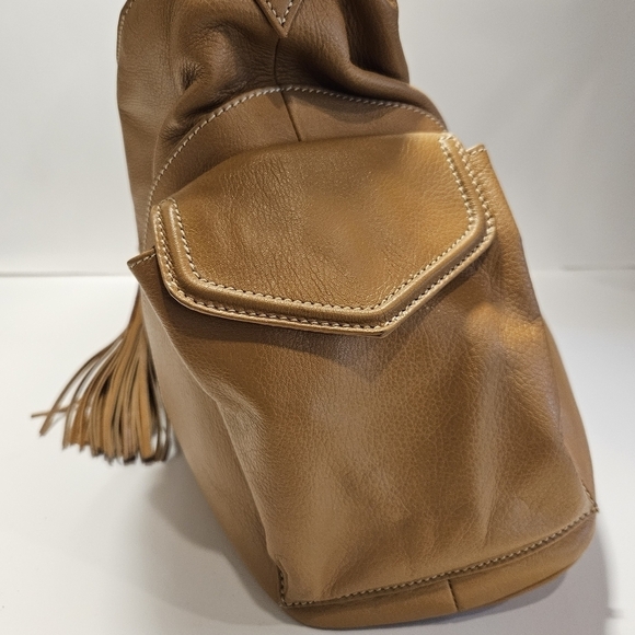 Jane Bolinger 15"x17"x5" Tan Leather Shoulder Bag Purse Gold Hardware Very Clean - Picture 2 of 16